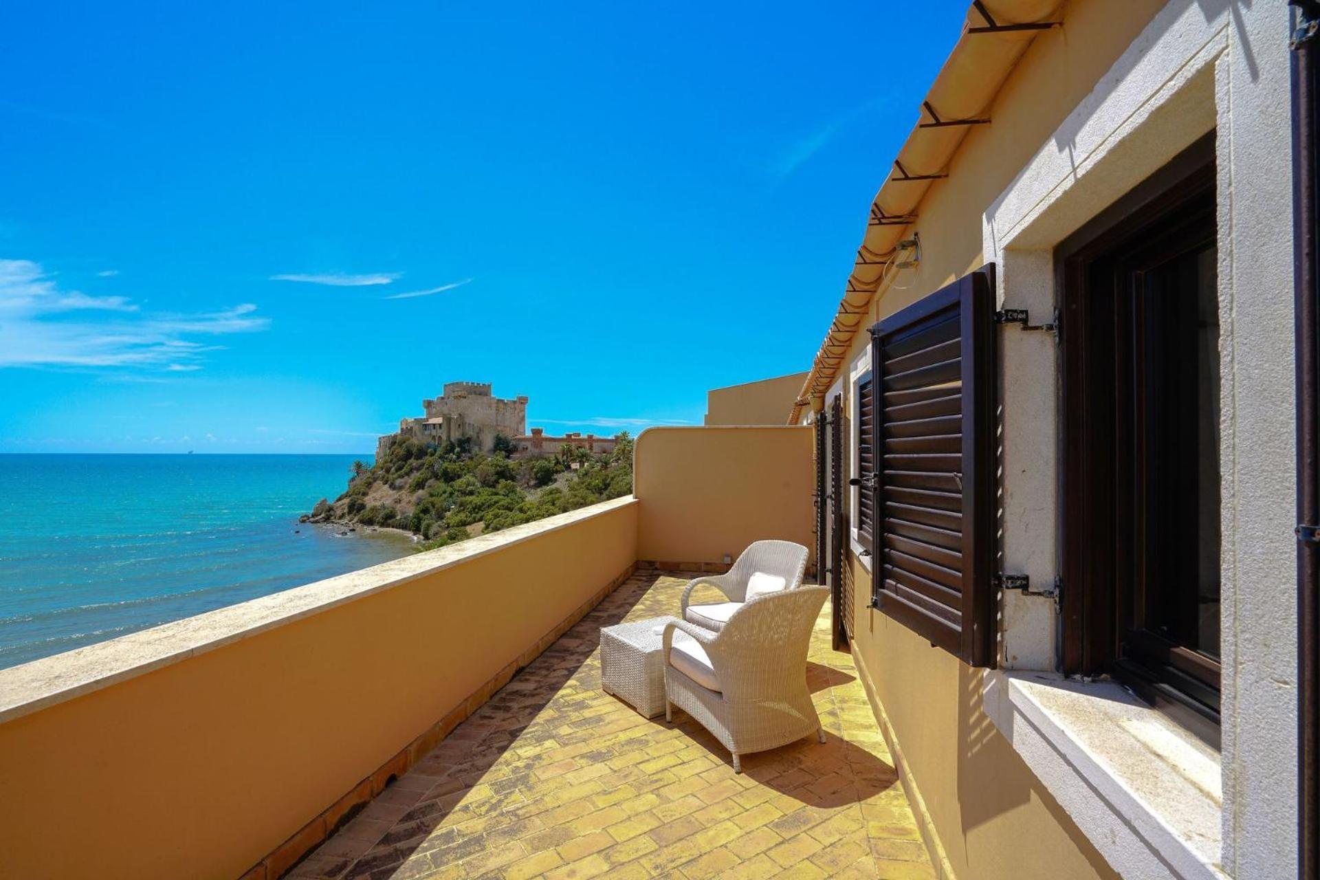 Falconara Greenblu Resort Ликата Экстерьер фото